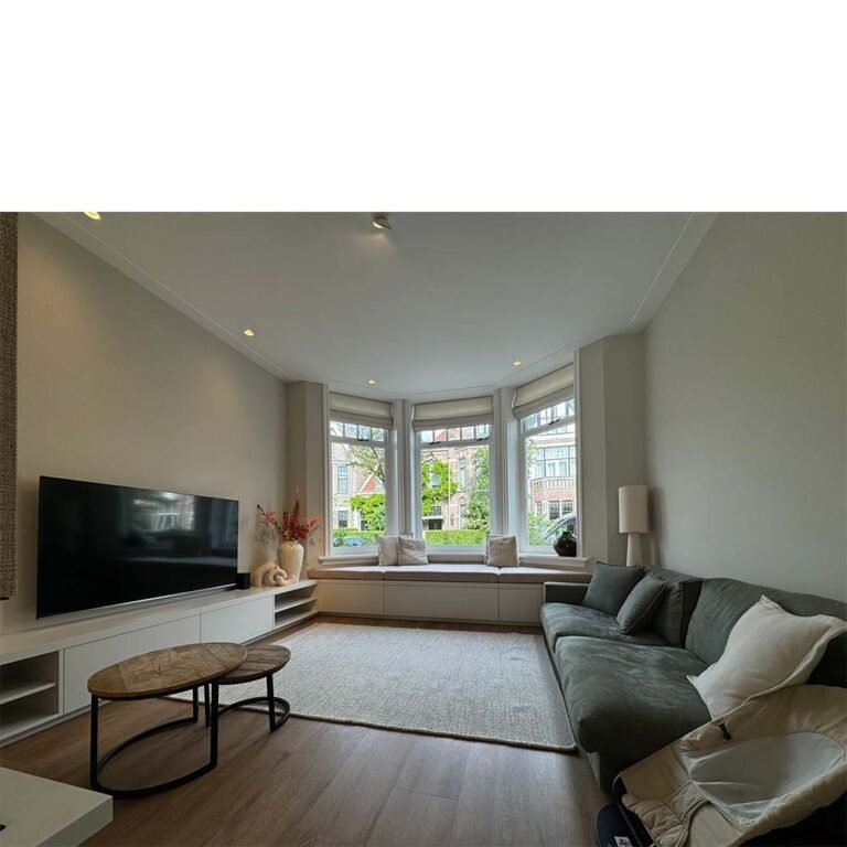 woonkamer tv 1 768x768